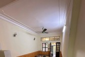 Cho thuê nhà riêng Ngõ Tự Do, Hai Bà Trưng 50m2, 3 ngủ, 2 vệ sinh, 11 Triệu